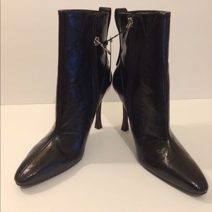 Zara Black Crinkle Patent Leather Boot Bootie